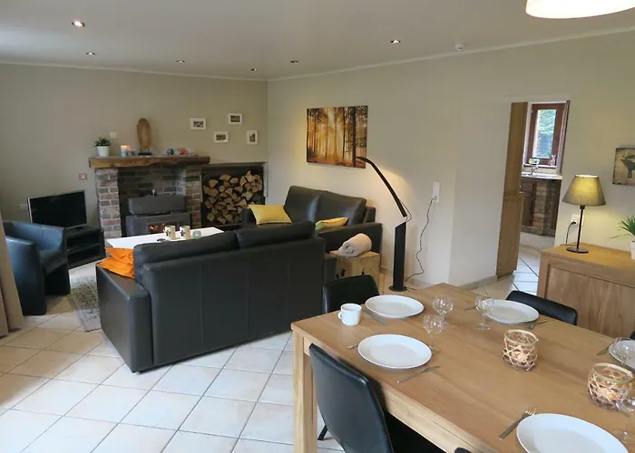 L'oiseau Bleu Nyaraló